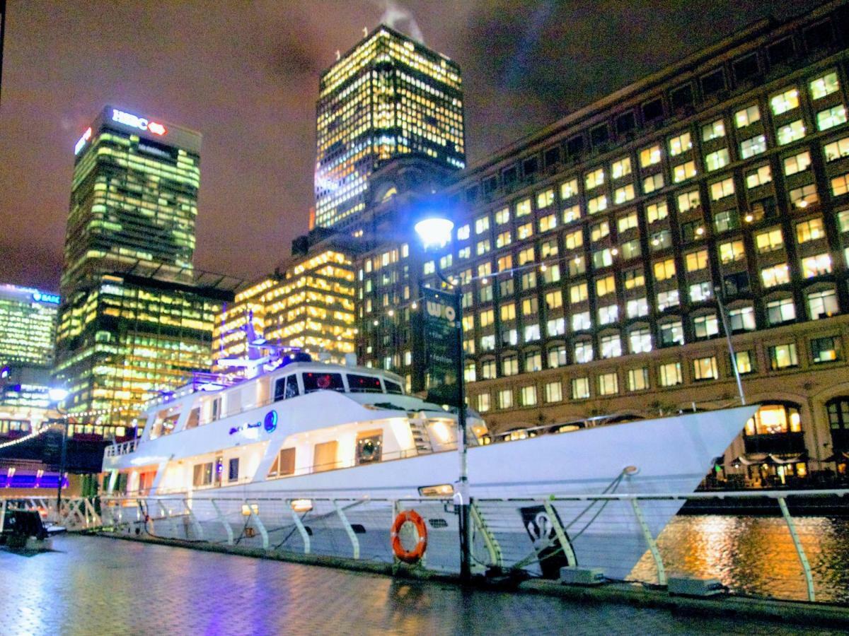 Hotel Absolute Pleasure Yacht London Exterior foto